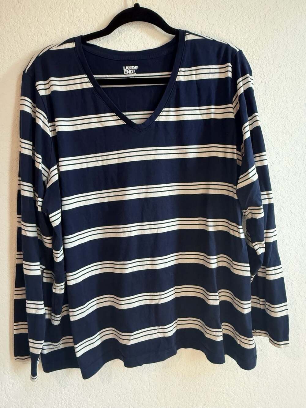Lands' End Navy Striped V-Neck Long Sleeve T-Shirt 1X 100% Cotton